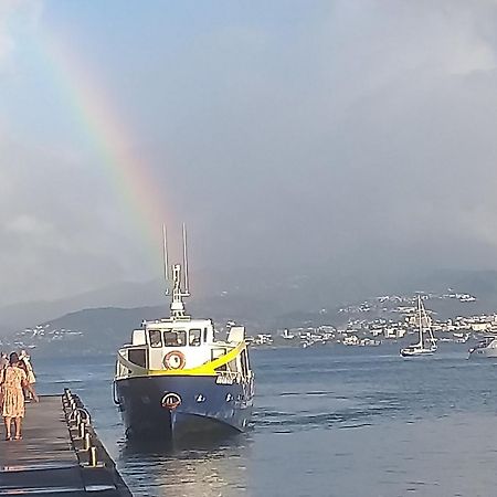 Chambre Chez L Habitant Sur La Plage Les Pieds Dans L Eau, Wifi Quartiers Anse a l'Ane ภายนอก รูปภาพ